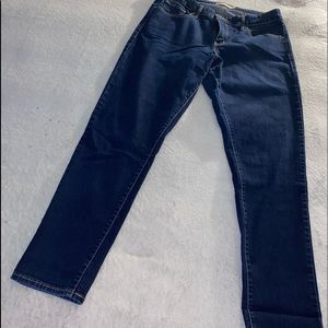 Women’s Levi’s Jeans